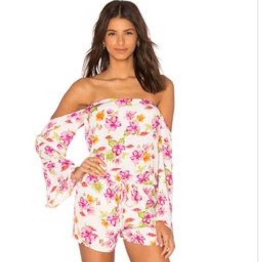 8 Days a Week by Frankie’s Bikinis Shorts Romper